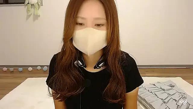 hinano_JP on StripChat