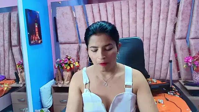 HornySkinny26 — 5mm pussy control machine