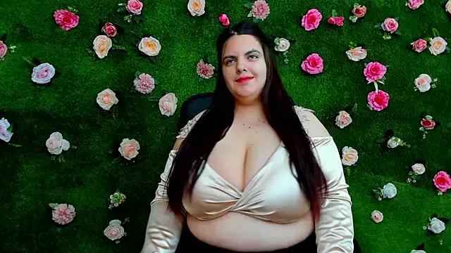 Huge_Titties_ on StripChat