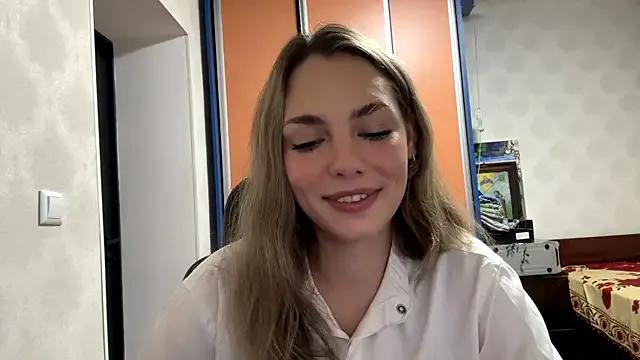 IlanaLafferty on StripChat