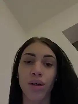 ilariea_girl on StripChat