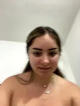 imlindapink on StripChat