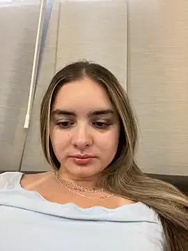 imlindapink on StripChat