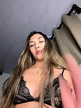 Iris_lee on StripChat 