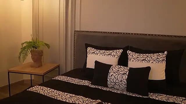 IrisBaker on StripChat