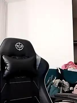 Japabaixinha on StripChat