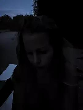 Jassy_Foxy on StripChat