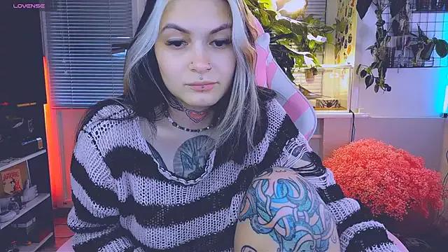 jelya_sg on StripChat