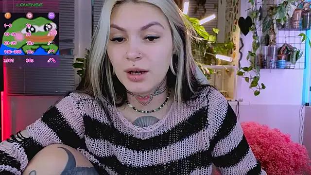 jelya_sg on StripChat