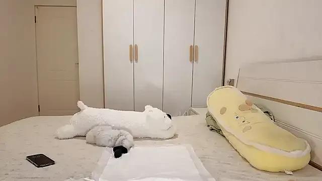 Jennie-007 on StripChat