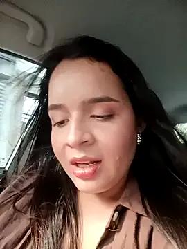 Julieth_hot-69 on StripChat