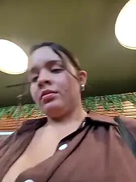 Julieth_hot-69 on StripChat