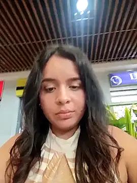 Julieth_hot-69 on StripChat