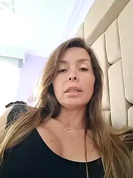 karina_warthon on StripChat