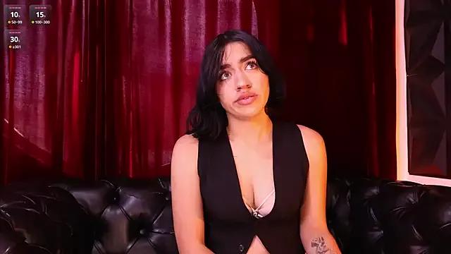 KasiaNoir_ on StripChat