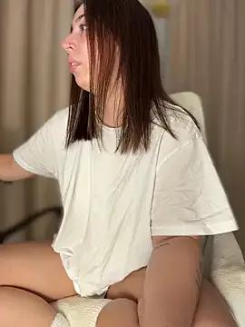 KimArts — Naked + 10 spanks!