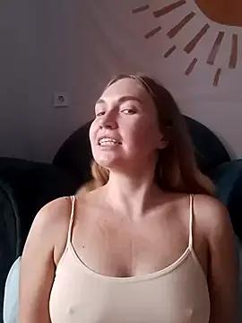 KisaVixen on StripChat