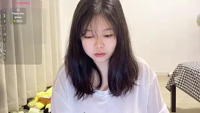 Kittenfishing on StripChat