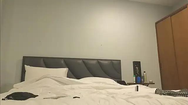 KristaBrooks on StripChat