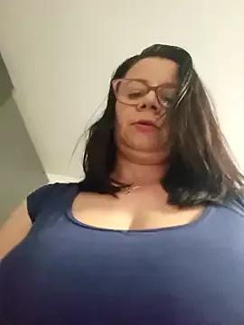 KristenVega on StripChat