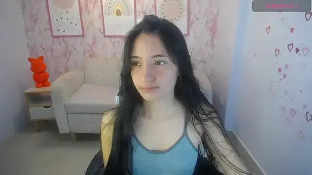 Kylie_ch1 on StripChat