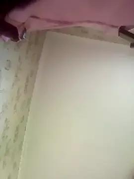 Lauren_Amabel on StripChat