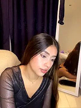 lauren_clauz — Sensual warm-up + provocative poses 