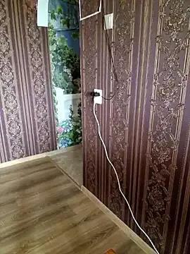 LazyTanukii on StripChat