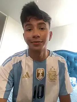 Leonarrrd_01 on StripChat