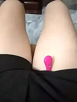 Lili_2love — in pussy, squirting,