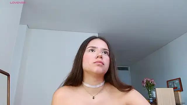 LilithAbril on StripChat