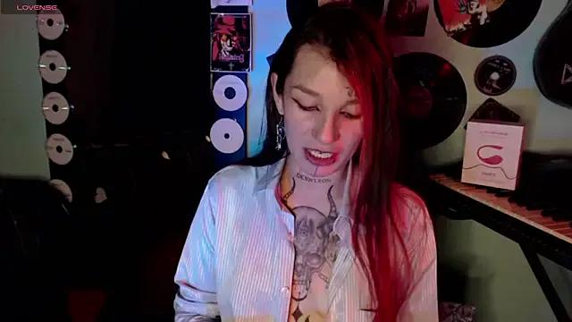 lilithword on StripChat