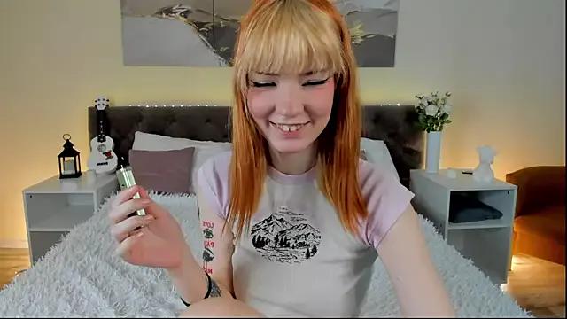 Linablueeyed on StripChat