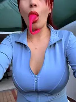 LINDA_PATTY94 on StripChat