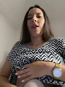 LittleDoll___ on StripChat