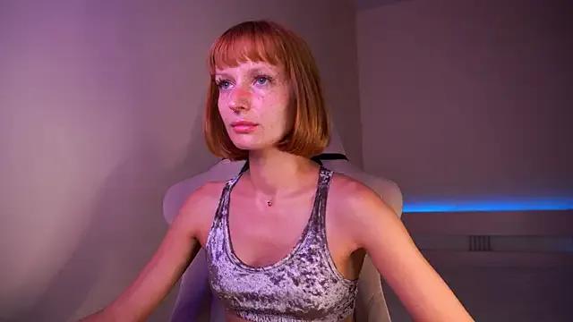 Liuba_Fox on StripChat