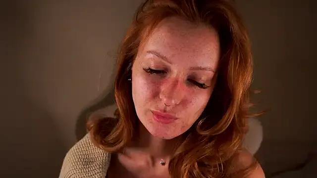 Liuba_Fox on StripChat