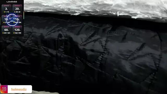 LIZ_HOLMES on StripChat