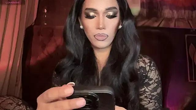 Lo_la_69 on StripChat 