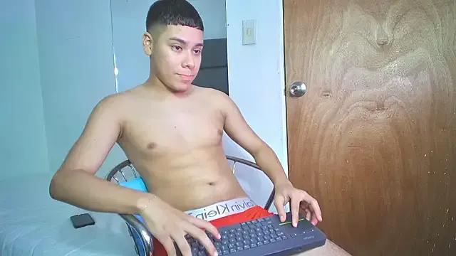 Lucastorrez01 — SHOW CUM (PUBLIC)