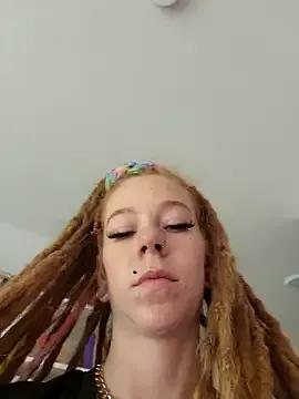 LucidLucy on StripChat