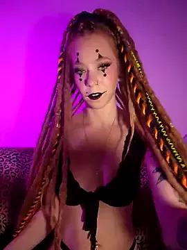 LucidLucy on StripChat