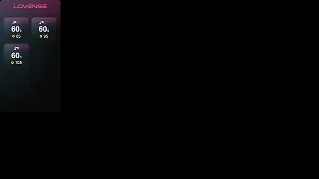 LucyLuxee19 on StripChat