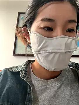 Lulu125216 on StripChat