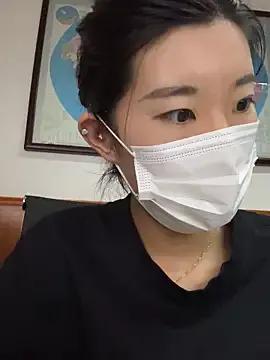 Lulu125216 on StripChat