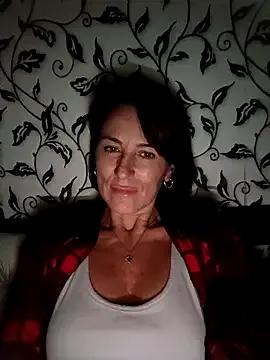 Luna_7777 on StripChat