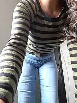 luxxe25 on StripChat