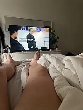 lyckligasteparet on StripChat