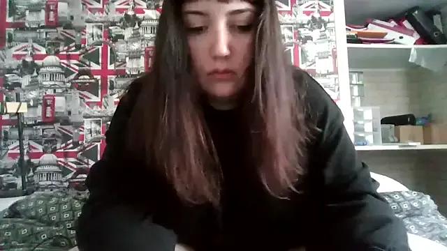 Lynylou on StripChat