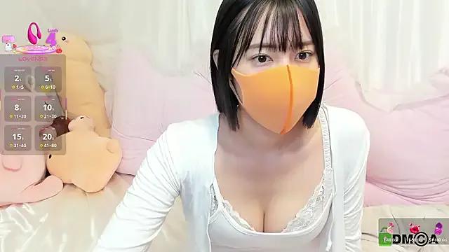 maika08 on StripChat